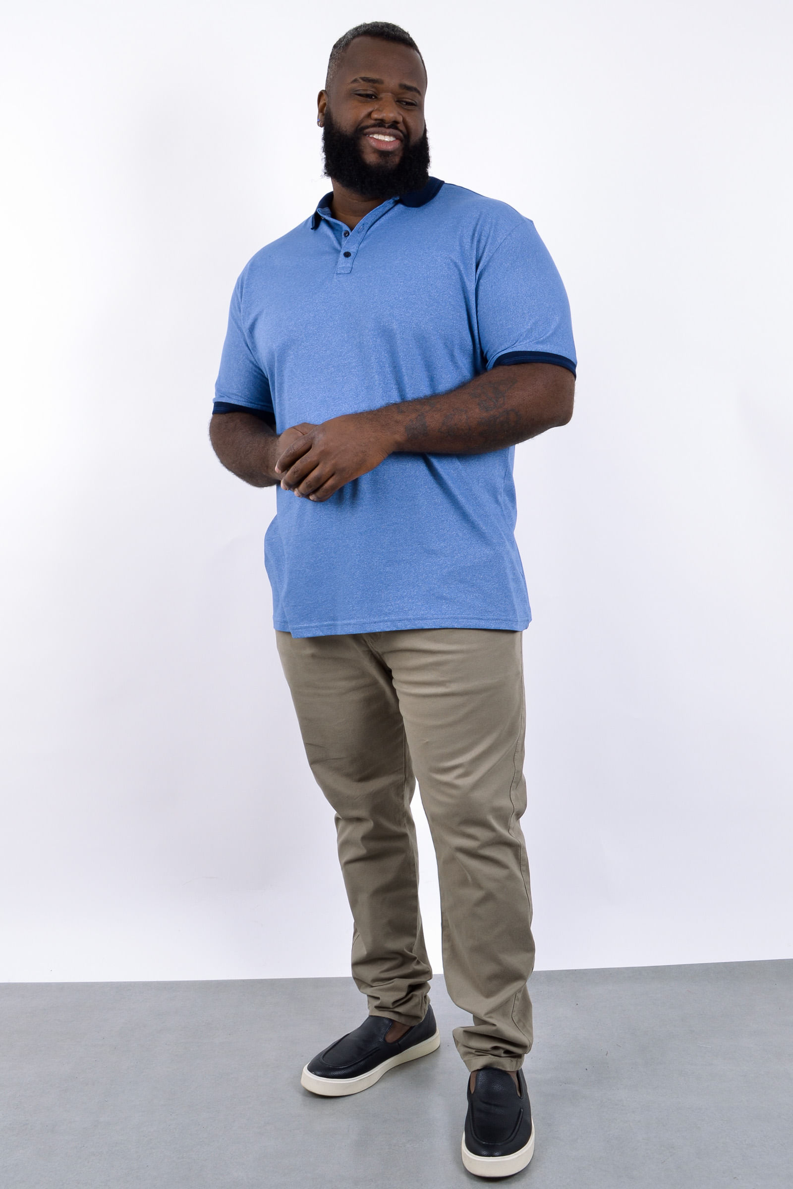 Polo masculina malha mescla gola e punhos retilinea_0003_2.jpg